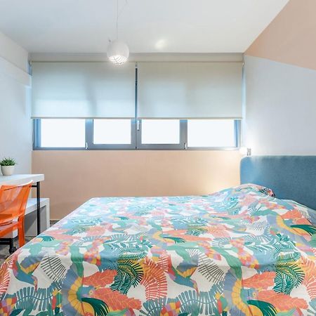Pop Art Homm In Groovy Koukaki Apartment Атина Екстериор снимка