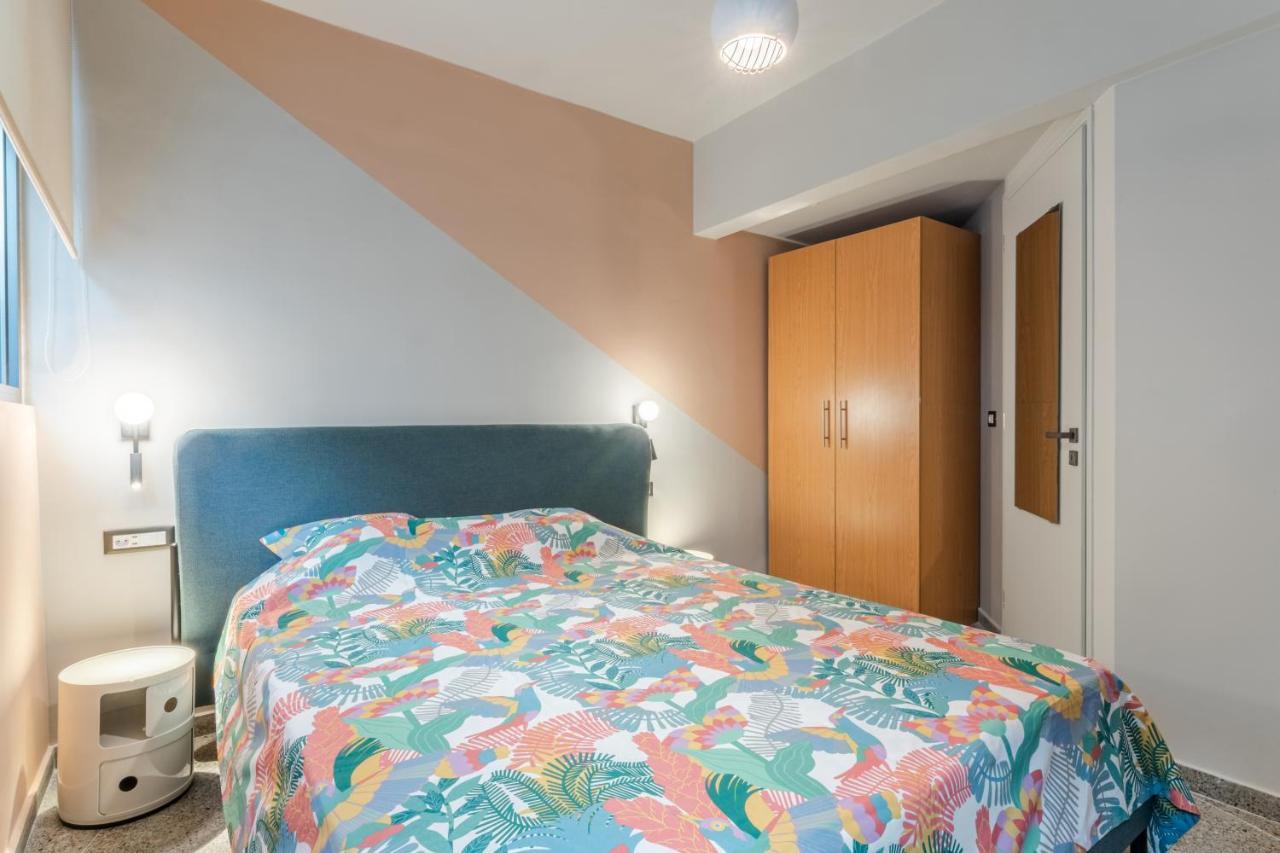 Pop Art Homm In Groovy Koukaki Apartment Атина Екстериор снимка